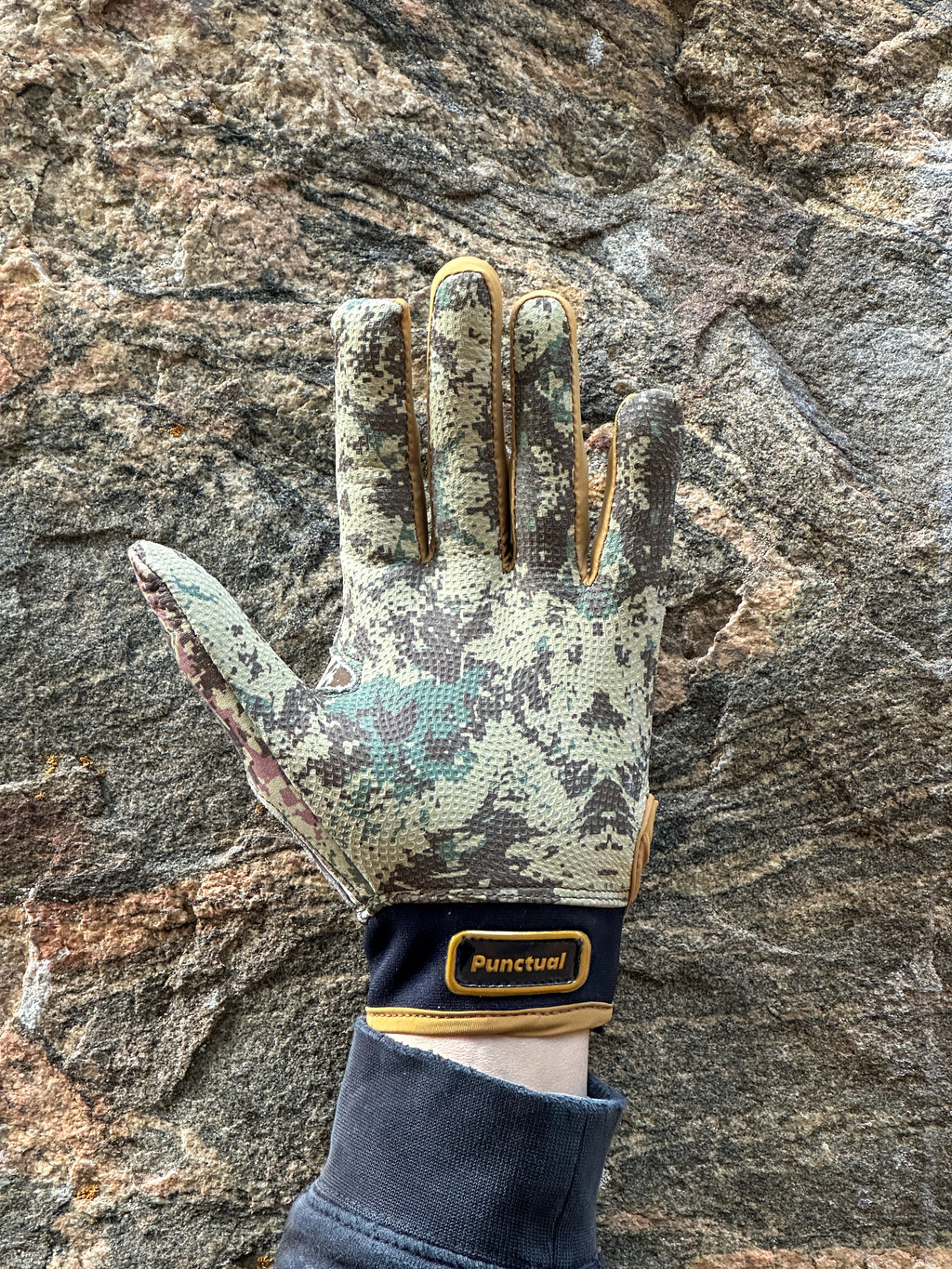 Camo Spring Gloves